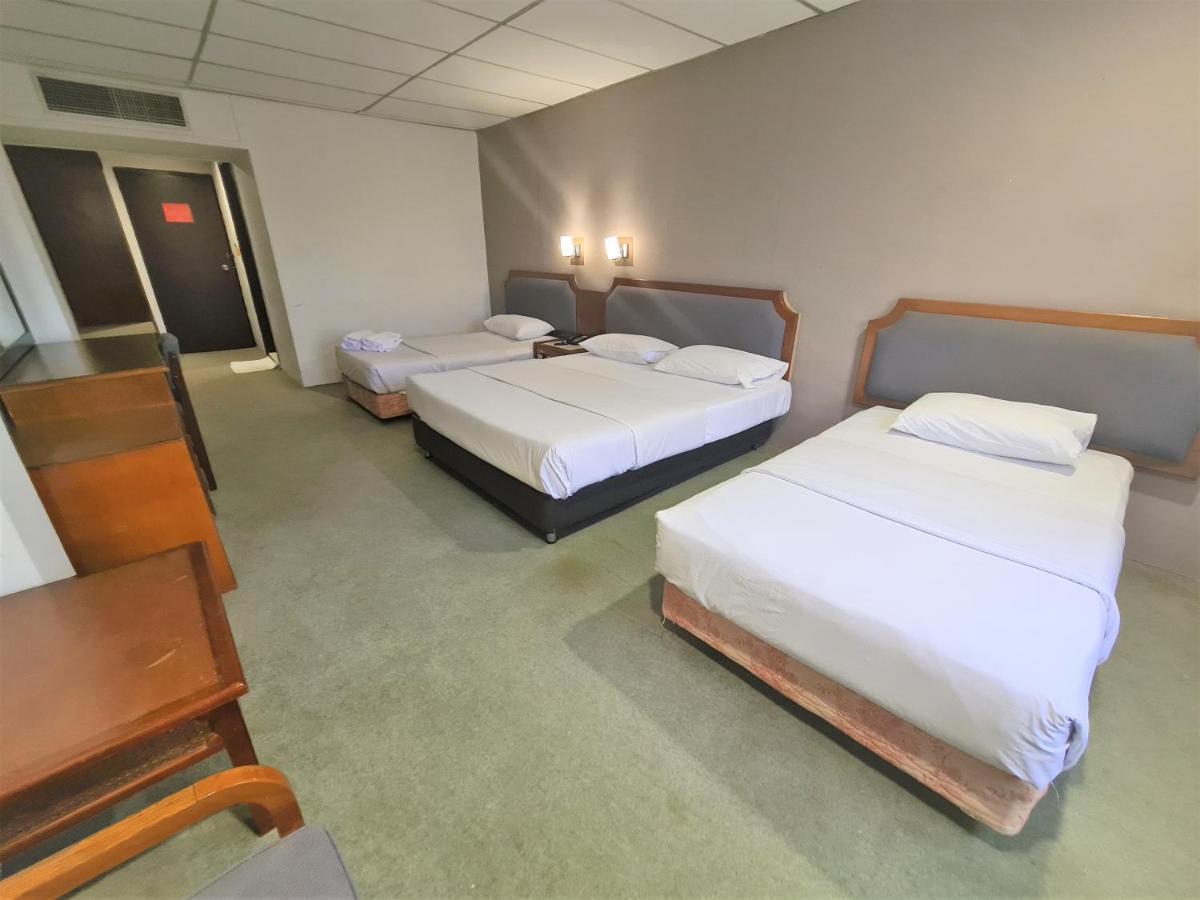 Anika Inn - Клуанг Экстерьер фото