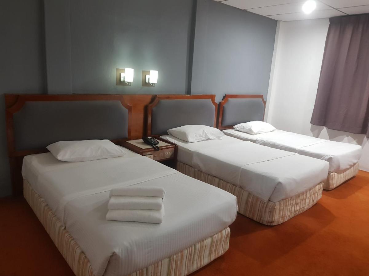 Anika Inn - Клуанг Экстерьер фото