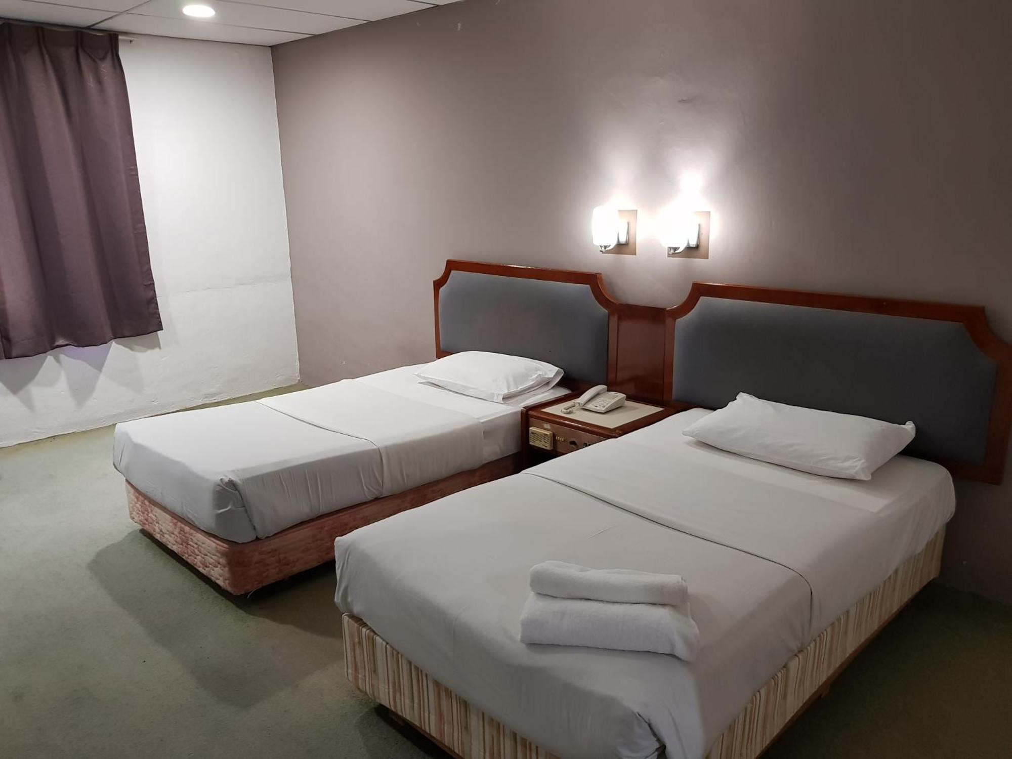 Anika Inn - Клуанг Экстерьер фото